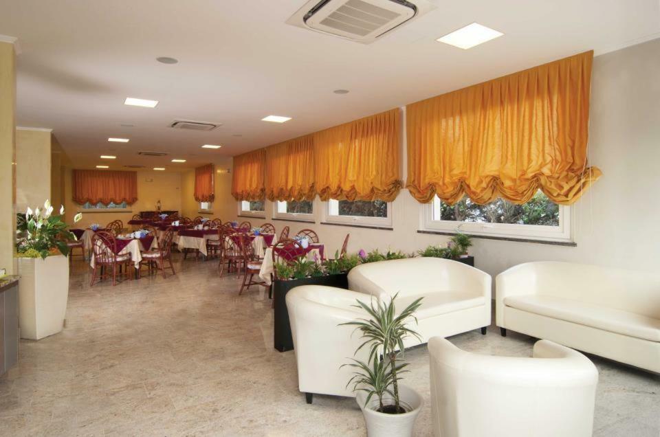 Hotel Casablanca Lazise Buitenkant foto